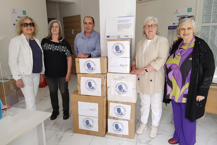 Προσφορά φαρμάκων στο Κοινωνικό Φαρμακείο του Δήμου Ηρακλείου από τον Ροταριανό Όμιλο Ηρακλείου «Νίκος Καζαντζάκης»