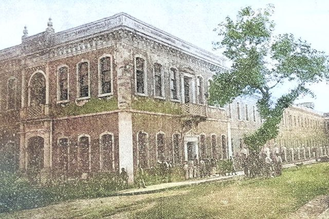 Ετος 1898… Πολύ γνωστά κτήρια…