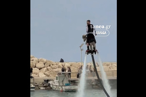 Είτε Κρήτη, είτε Κύπρο ο γάιδαρος πετάει…