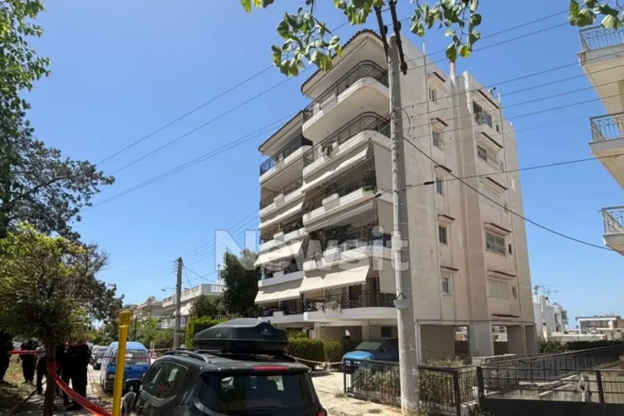 Ηλιούπολη: Συγκλονίζει ο καθηγητής των 17χρονων κοριτσιών που έπεσαν από πολυκατοικία – «Δύο υπέροχα πλάσματα, άριστες μαθήτριες που όλοι λάτρευαν»