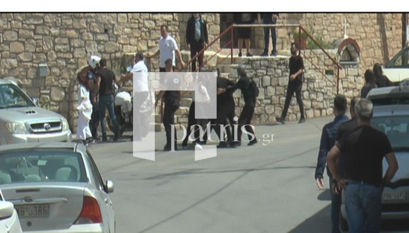 (ΒΙΝΤΕΟ) Σοκ: «Να φύγετε»- Επιτέθηκε στους αστυνομικούς η αδελφή του 21χρονου που «δεν τον προστάτεψαν»