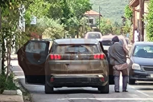 Λαμία: Ένοπλη ληστεία σε τράπεζα στην Κάτω Τιθορέα: Άρπαξαν 200.000 ευρώ και διέφυγαν προς Παρνασσό