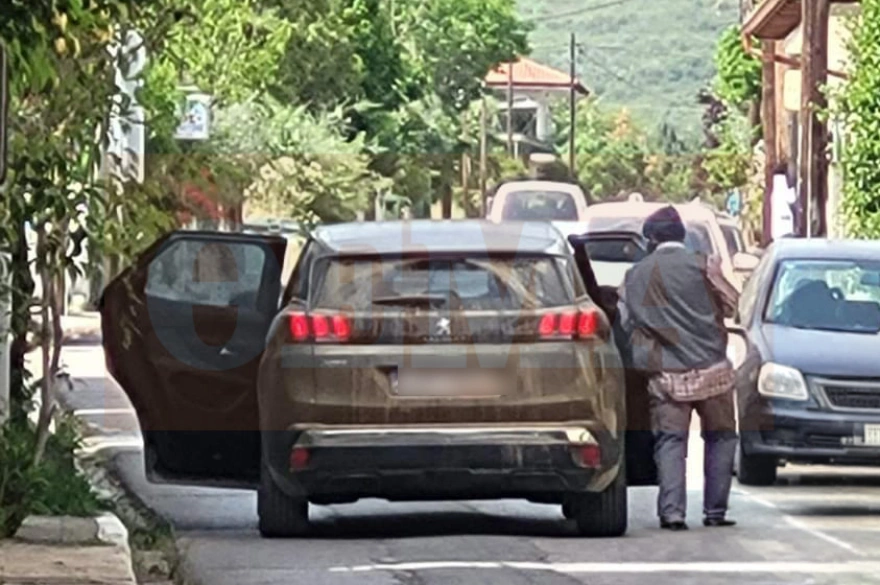 Λαμία: Ένοπλη ληστεία σε τράπεζα στην Κάτω Τιθορέα: Άρπαξαν 200.000 ευρώ και διέφυγαν προς Παρνασσό