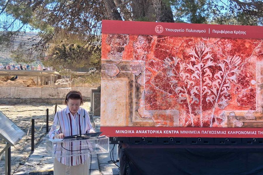 (ΦΩΤΟ – ΒΙΝΤΕΟ) Στον Αρχαιολογικό χώρο της Κνωσού η Υπουργός Πολιτισμού