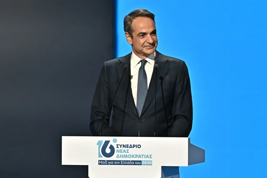 Γίνεται της κακομοίρας Δεξιά κι Αριστερά… Μίλησε για το ΄27 και τα στελέχη του ετοιμάζονται για το φθινόπωρο! Οι «περίκλειστες Καγκελαρίες…» και το τρίποντο του Νίκου Δένδια! Σφαγή στο ΣΥΡΙΖΑ για τα…μάτια του Αλέξη!
