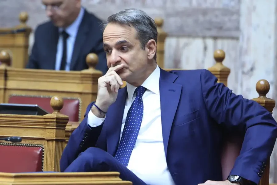 Μητσοτάκης στην ΚΟ της ΝΔ: «Μια τρίτη τετραετία θα αποτρέψει την επιστροφή της Ελλάδας σε όσα ζήσαμε τρεις τετραετίες πίσω»