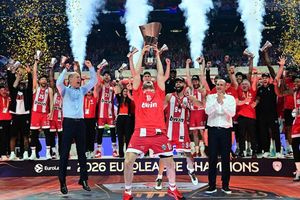 Ολυμπιακός – Ρεάλ Μαδρίτης 92-85: Βασιλιάς της Ευρώπης ο Θρύλος!(vid)