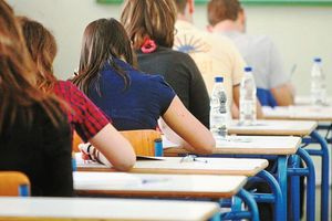 Σοφία Ζαχαράκη: Το σύστημα των Πανελλαδικών έχει αγγίξει τα όριά του – Τι αναφέρει για την τραγική απώλεια των δύο μαθητριών