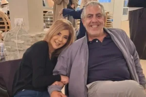 Βάσια Παναγοπούλου: Με  αναπηρικό αμαξίδιο σε γυρίσματα μετά το ατύχημα στο αεροδρόμιο της Κωνσταντινούπολης