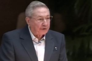 Οι αρχές των ΗΠΑ σκοπεύουν να προσαγάγουν σε δίκη τον 94χρονο πρώην πρόεδρο της Κούβας Κάστρο