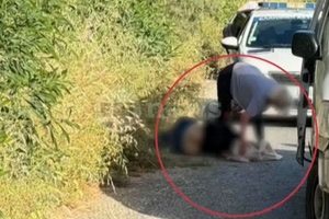 Απόπειρα ανθρωποκτονίας: “Με χτύπησε ένα αυτοκίνητο…” είπε στα Επείγοντα η 28χρονη – Θυμάται τα πάντα εκτός το περιστατικό! (vid)