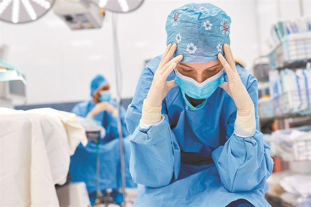 Πάνω από 1100 οι κενές θέσεις νοσηλευτών στα νοσοκομεία της Κρήτης
