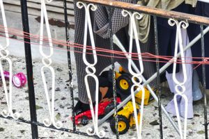 Δράμα πίσω από τις κλειστές πόρτες στους Αγίους Αναργύρους: Τι έδειξαν οι εξετάσεις στα τρία παιδιά