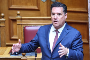 Ε, ρε κάτι μηνύσεις που θα πέσουν…