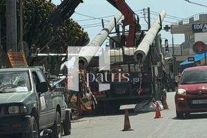 (ΦΩΤΟ) Αντικατάσταση στύλων της ΔΕΗ στο Κοκκίνη Χάνι