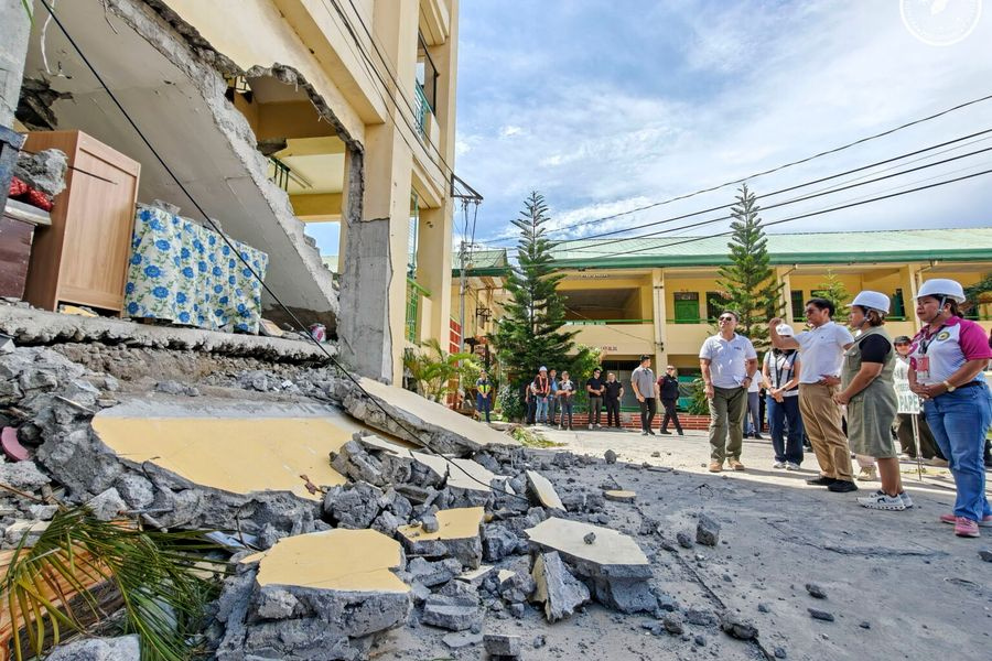 Σεισμός στις Φιλιππίνες: Τουλάχιστον 55 νεκροί, 31 ακόμη αγνοούμενοι