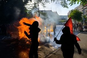 Ελβετία: Συγκρούσεις μεταξύ διαδηλωτών και αστυνομίας