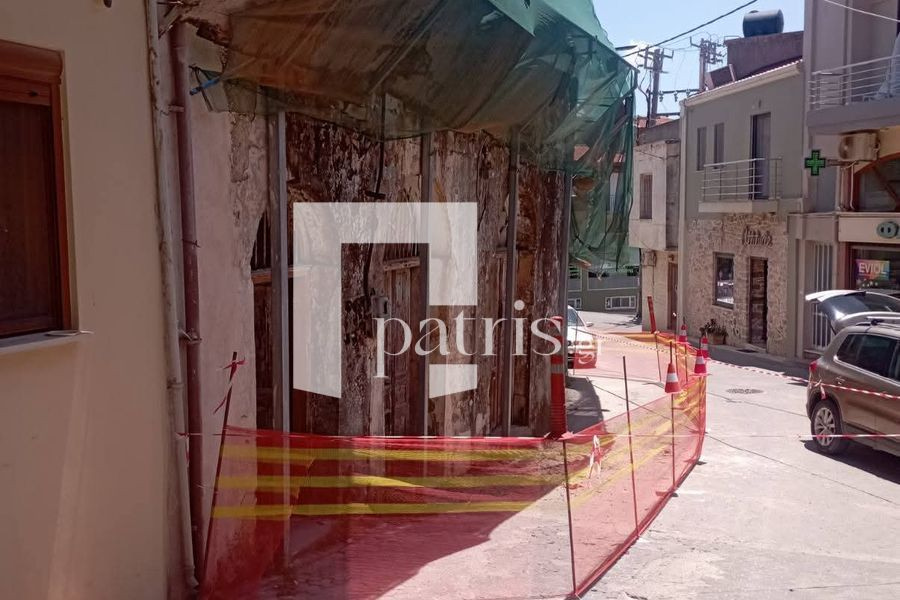 (ΦΩΤΟ) Κατάρρευση κτιρίου στο Καστέλι: Τι λένε οι ιδιοκτήτες του ακινήτου και ποιες είναι οι ενέργειες που έχουν κάνει
