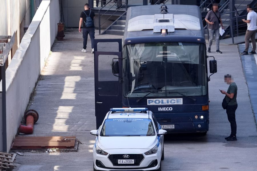 ΟΠΕΚΕΠΕ: Προφυλακιστέοι οι τρεις φερόμενοι εγκέφαλοι του κυκλώματος στη Βόρεια Ελλάδα
