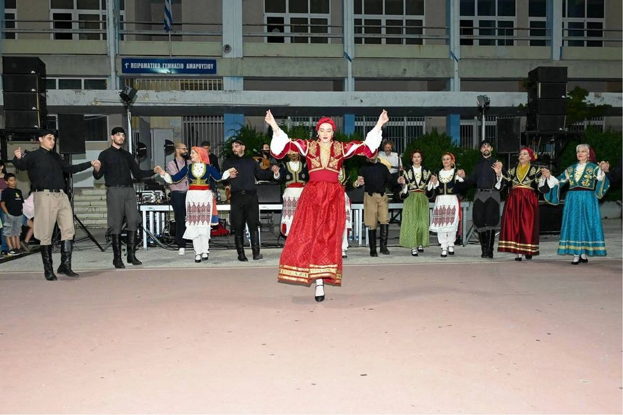 «Σείστηκε» το Μαρούσι από το μεγάλο γλέντι της Ένωσης Κρητών Αμαρουσίου «Κρηταγενής Ζευς»