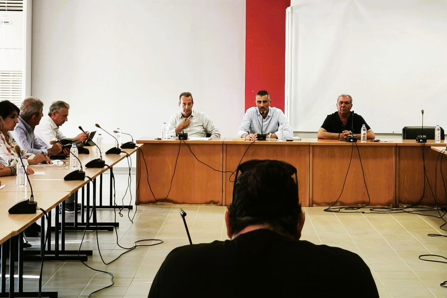 Δήμος Χερσονήσου: Ομόφωνο «ΟΧΙ» στη δημιουργία δομής μεταναστών στο πρώην ΚΤΕΟ Καρτερού