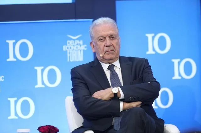 Δημήτρης Αβραμόπουλος: Στη Βουλή το αίτημα άρσης ασυλίας – Ποια αδικήματα αφορά