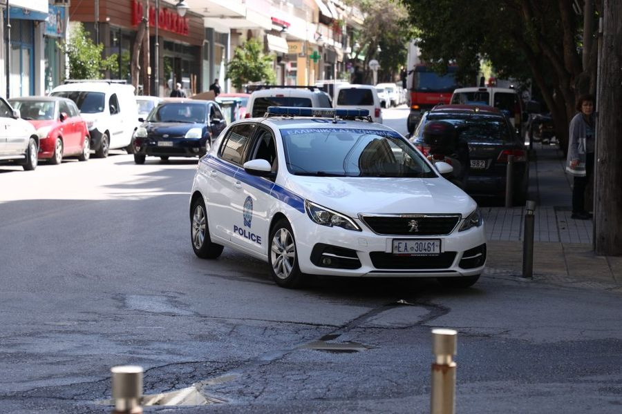 Απέσπασαν 370.000 ευρώ από 13χρονο στον Βόλο: Πως βρέθηκε με τόσα χρήματα πάνω του;