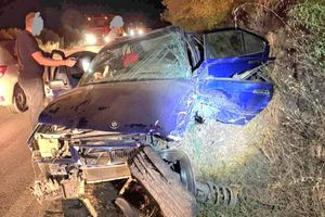 Τέσσερις τραυματίες μετά από τροχαίο στη Μεσαρά – Συμπέθεροι οι οδηγοί!