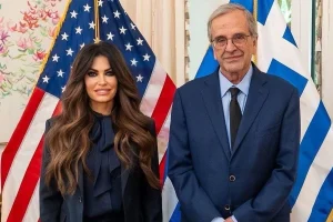 Όταν η Κίμπερλι Γκίλφοϊλ συνάντησε τον Αντώνη Σαμαρά – Η ανάρτησή της
