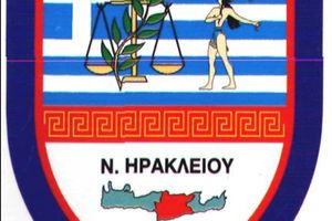 Σε αδιέξοδο η Αστυνομία στο Ηράκλειο: Φυλάνε ανήλικους λόγω έλλειψης θέσεων σε δομές