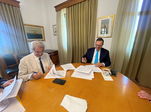 ΟΛΗ και HEC: Στρατηγική συμμαχία για την πράσινη μετάβαση στο Λιμάνι του Ηρακλείου