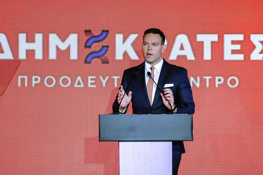 Κασσελάκης για τα περί μεταγραφής στο ΠΑΣΟΚ: «Οι Δημοκράτες δεν μετακινούνται, προχωρούν μπροστά»