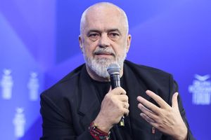 Ράμα: «Πρώτη φορά ακούω για ελληνική ομογένεια στο Ζβερνέτ» – Η απάντηση στην Αθήνα