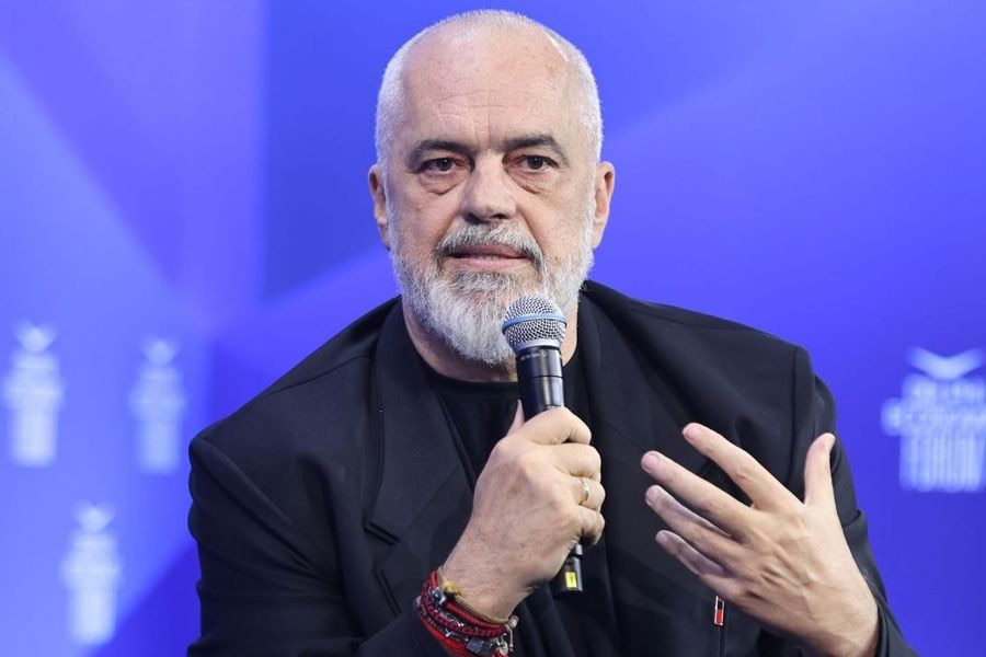Ράμα: «Πρώτη φορά ακούω για ελληνική ομογένεια στο Ζβερνέτ» – Η απάντηση στην Αθήνα