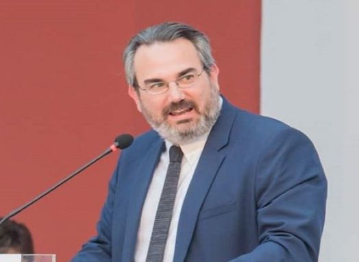 Καταιγιστικές εξελίξεις στο ΥΠΕΝ: Παραιτήθηκε ο Γενικός Γραμματέας Ευθύμιος Μπακογιάννης