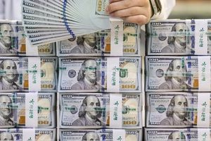 Ο αριθμός των πλουσίων και η περιουσία τους στα ύψη το 2025