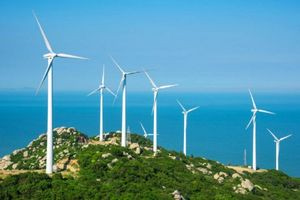 Ειδικό τέλος ΑΠΕ: τα χρήματα υπάρχουν, η λογοδοσία των Δήμων όχι (ακόμη)