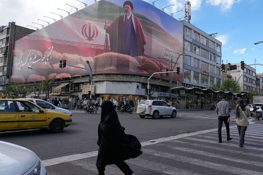 «Η ιστορία δεν θα γυρίσει πίσω» – Σύμβουλος του Χαμενεΐ προειδοποιεί τις ΗΠΑ