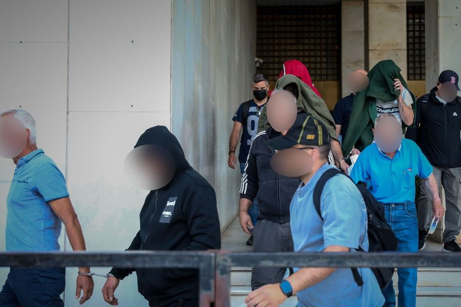 Στη φυλακή υπάλληλος ΚΥΔ και παραγωγός για υπόθεση ΟΠΕΚΕΠΕ – Σε εξέλιξη οι απολογίες