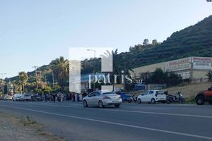 Για τέταρτη μέρα στους δρόμους οι κάτοικοι των Αθανάτων που αντιδρούν για τη δομή