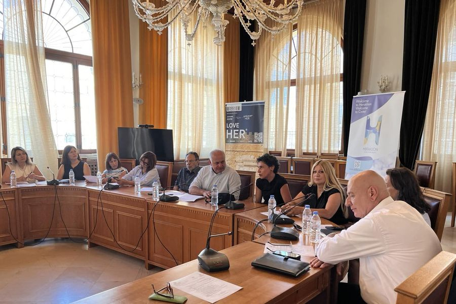 Κρήνη Μοροζίνι: Τι συζητήθηκε στην επιτροπή τουρισμού και επιχειρηματικότητας