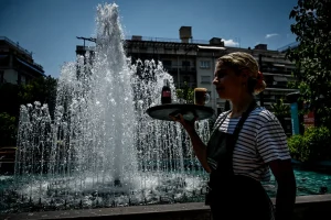 Τουρισμός και εστίαση απογειώνουν την απασχόληση – Πού δημιουργήθηκαν πάνω από 145.000 θέσεις εργασίας