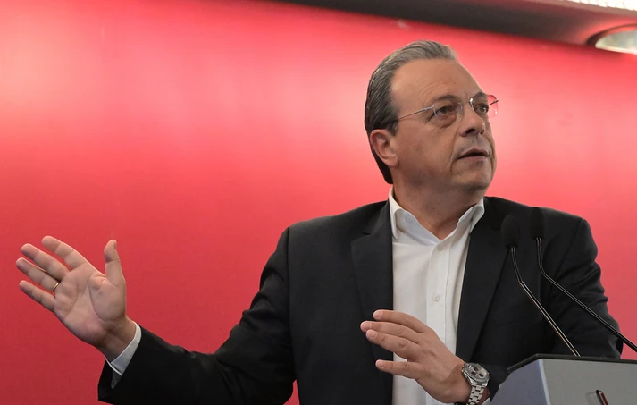 Φάμελλος: Αυστηρό μήνυμα εσωκομματικής πειθαρχίας και σεβασμού των αποφάσεων