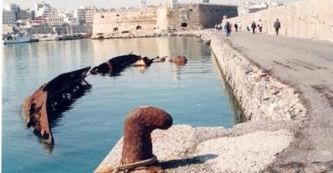 «Ρεγγίνα»: «Φάντασμα» στο λιμάνι του Ηρακλείου