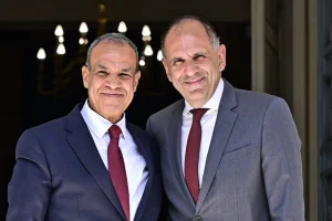 Νέα επικοινωνία Γεραπετρίτη με τον Αιγύπτιο ΥΠΕΞ για Σινά και Λιβύη