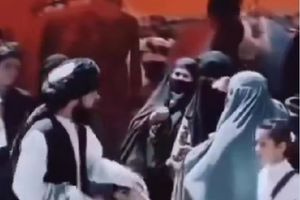 Αφγανιστάν: Ο ΟΗΕ δηλώνει ότι οι Ταλιμπάν συνέλαβαν 30 γυναίκες για παραβίαση των κανόνων για το χιτζάμπ