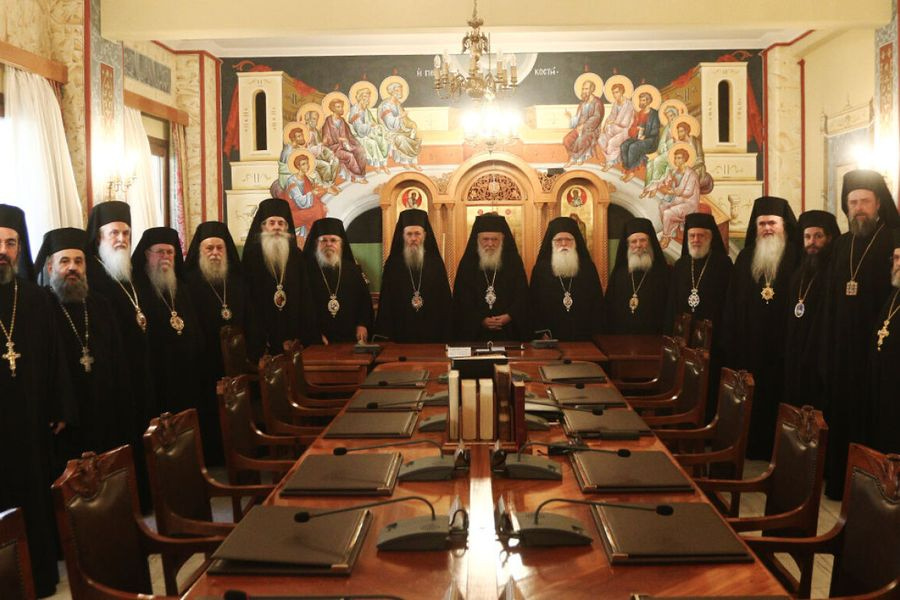 Μισθοδοσία Αρχιερέων: Οι εξηγήσεις της Ιεράς Συνόδου στις αντιδράσεις για τις αυξήσεις