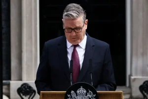 Παραίτηση Στάρμερ στη Βρετανία: Πώς και πότε θα εκλεγεί ο νέος ηγέτης των Εργατικών και επόμενος πρωθυπουργός