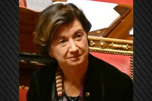 Θρίλερ στην Ιταλία: Αγνοείται ο σύζυγος της υπουργού Οικογένειας, βρισκόταν μαζί της σε βάρκα σε λίμνη