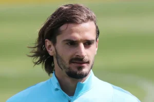 Μάριος Οικονόμου: Η ανάρτηση της UEFA για το θάνατό του και το «ciao» της ποδοσφαιρικής Ιταλίας στον Έλληνα παλαίμαχο αμυντικό